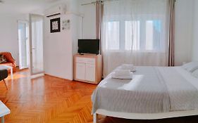 Apartmani Bojana